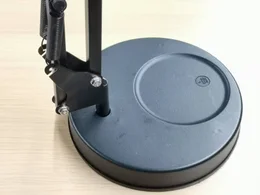 插底座